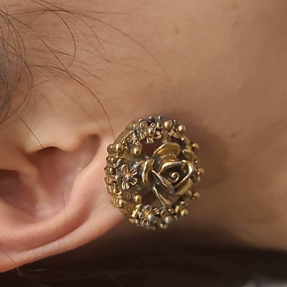 Vintage Tortolani Flower Rose Earrings Antique Gold Metal.